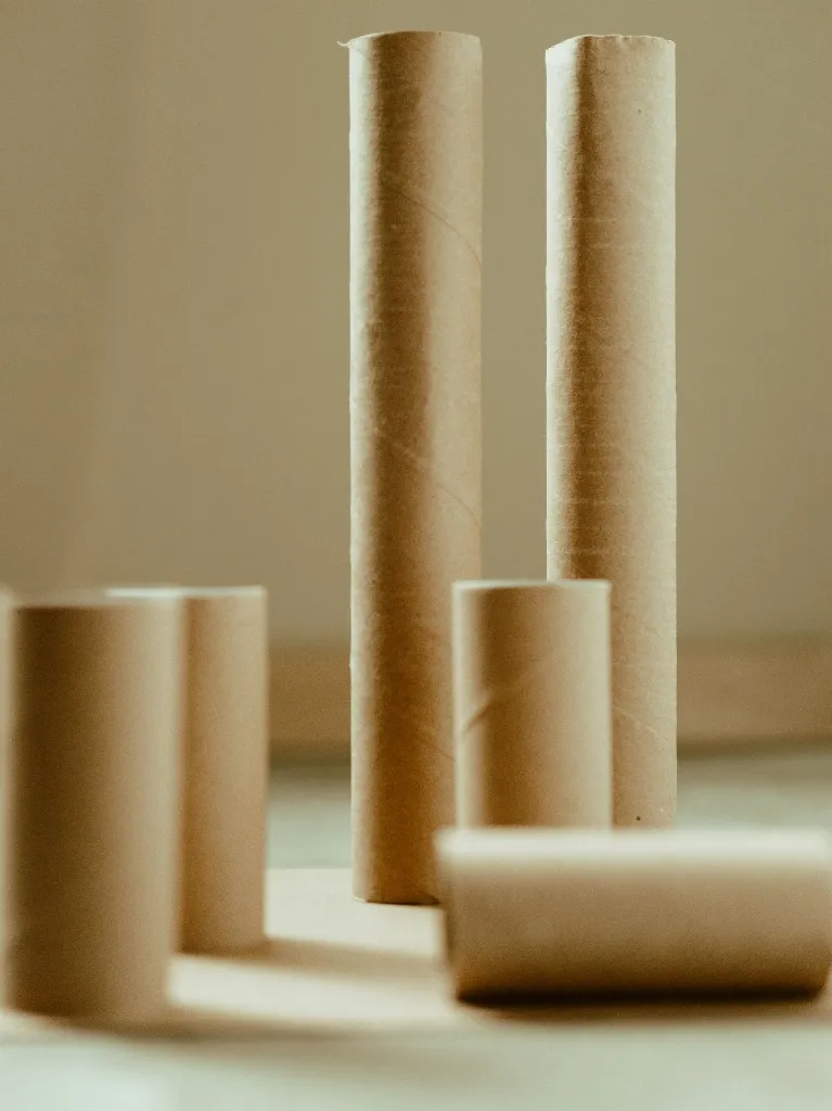unsplash_twcULlbhibU_paper roll.webp